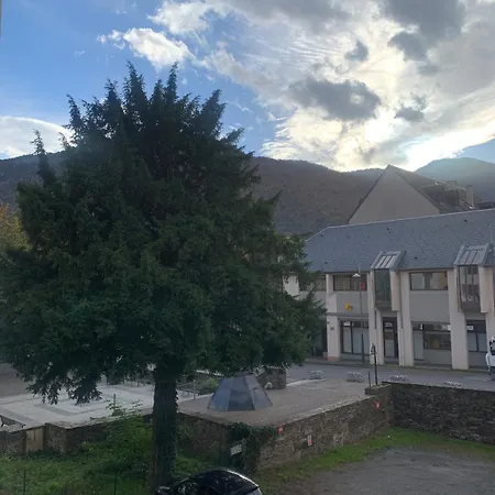 Apartamento L'ascension, T4, Proche Telecabine, Wifi, 6 Personnes Bagnères-de-Luchon